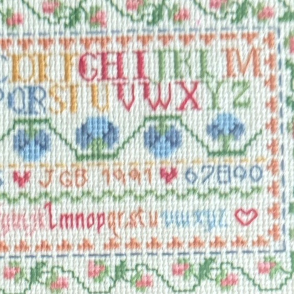 Vintage 1991 Handmade Cross Stitch Alphabet Sampler Framed Wall Art 8.5x6.5 - Picture 3 of 6